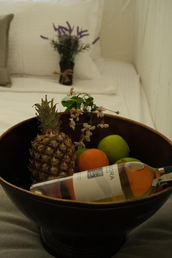 Tek Han Alacati Hotel ภายนอก รูปภาพ