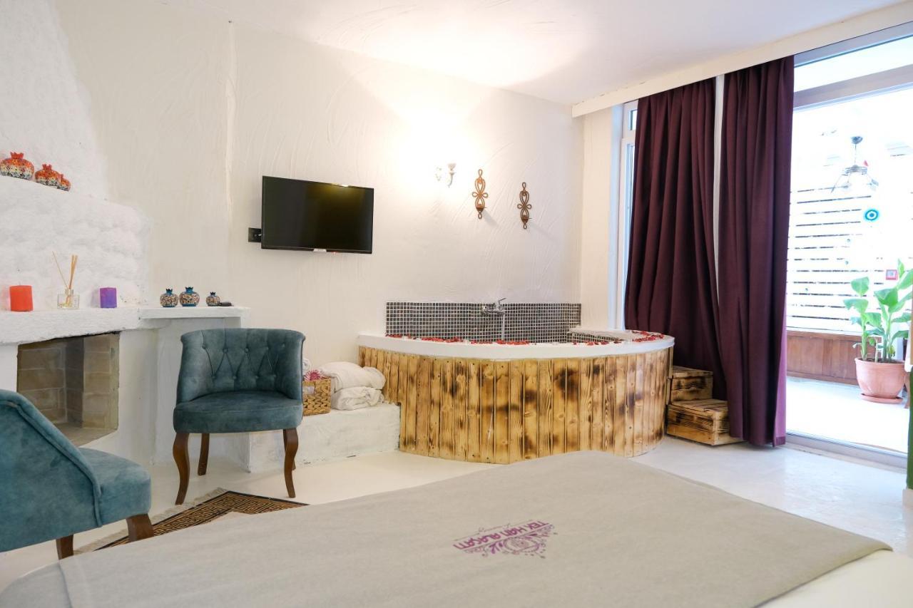 Tek Han Alacati Hotel ภายนอก รูปภาพ