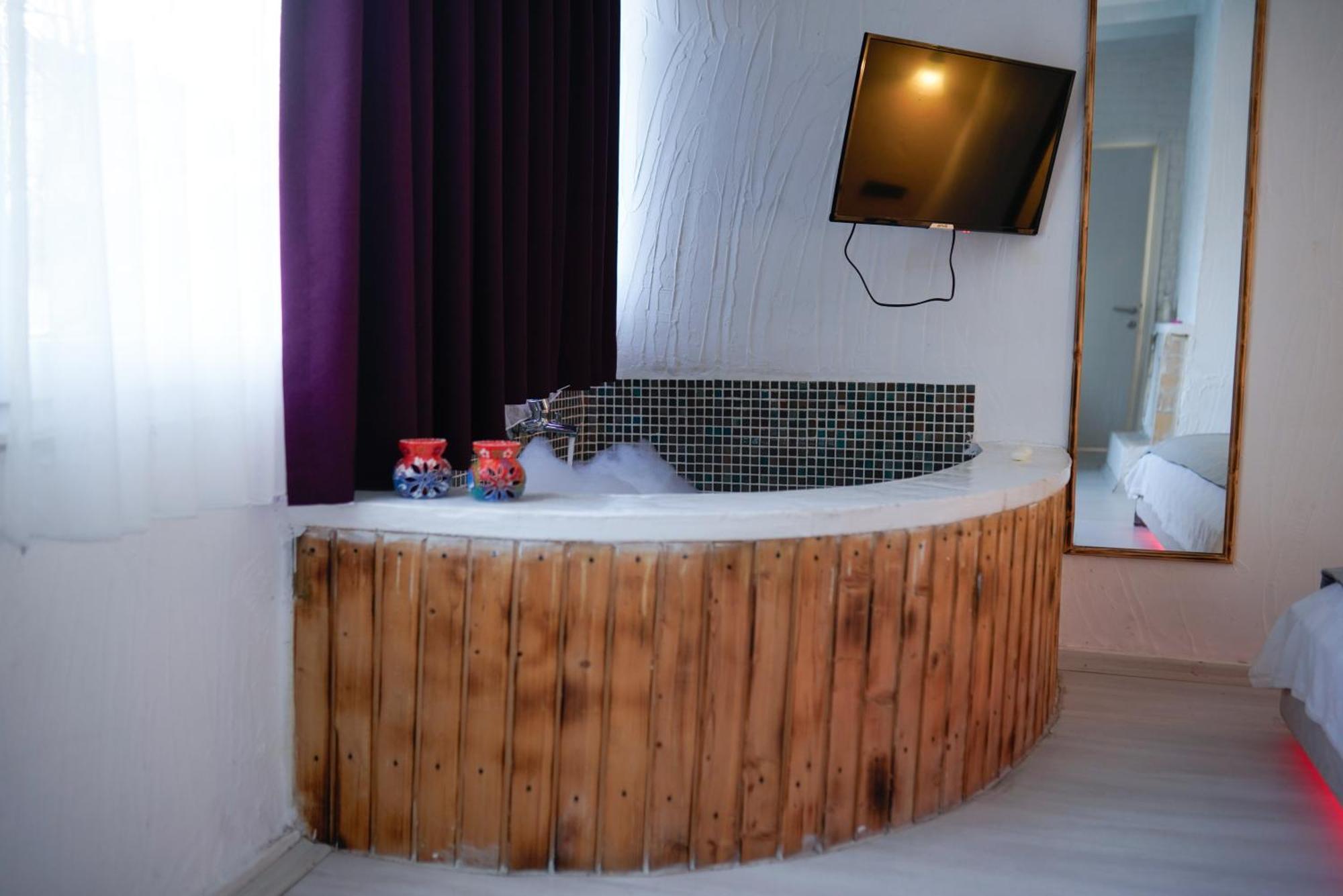 Tek Han Alacati Hotel ภายนอก รูปภาพ